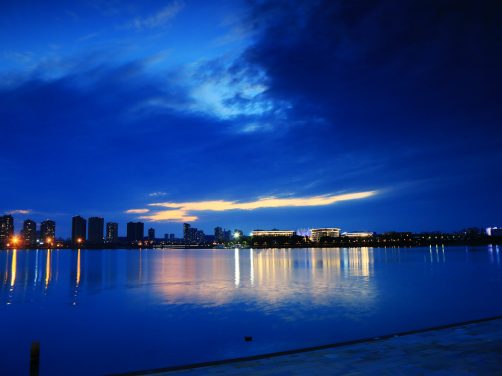 电视剧《夜色正浓》百度云网盘免费高清资源下载地址