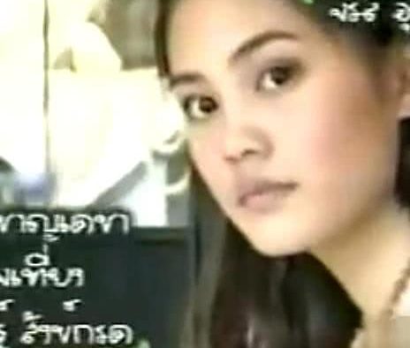 《情定月亮岛》百度云网盘夸克下载.阿里云盘.中字.(2003)