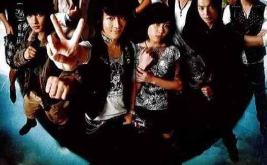 《终极一家》百度云网盘夸克下载.阿里云盘.中字.(2007)