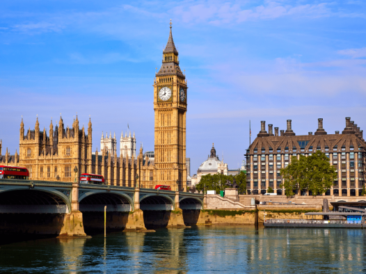 英雄百夜 100 Nights of Hero (2025) 英国电影 爱情同性